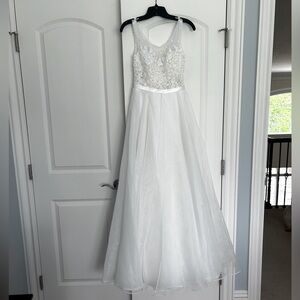 White wedding dress never before worn